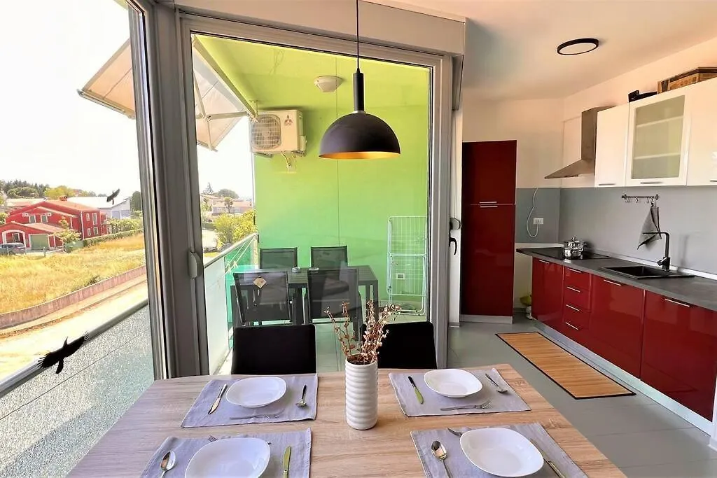 Apartment Zambratija, For Up To Six Guests
