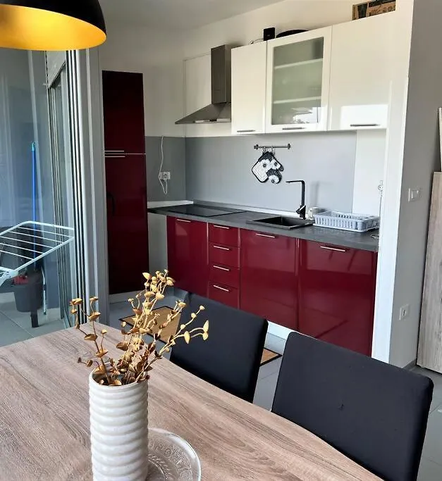 Apartment Zambratija, For Up To Six Guests 0*, Zambratija (Istria) Croatia