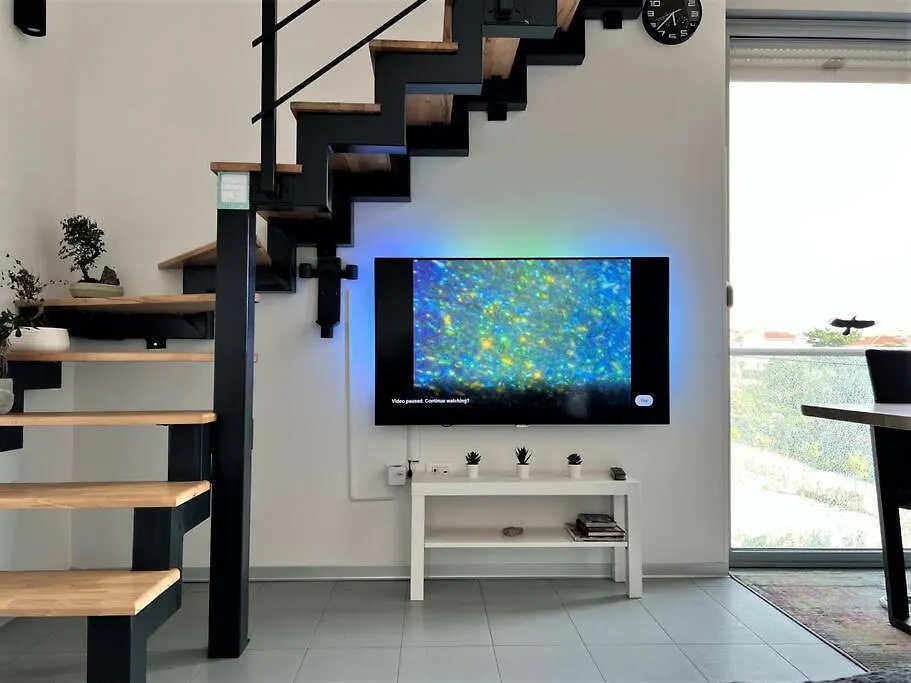 Apartment Zambratija, For Up To Six Guests